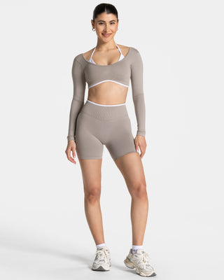 Ignite Sculpt Scrunch Short „Stone“