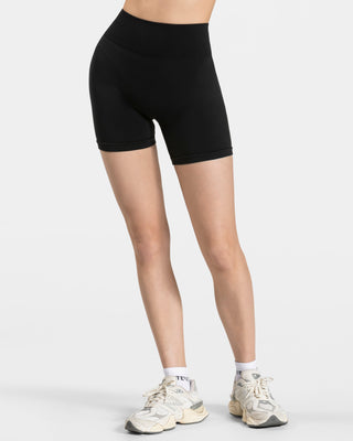Timeless Pro Covert Scrunch Short "Schwarz"