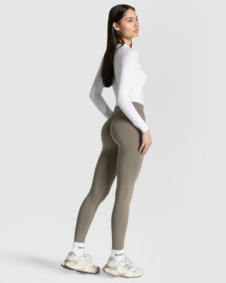Timeless Pro Longsleeve "Weiß"