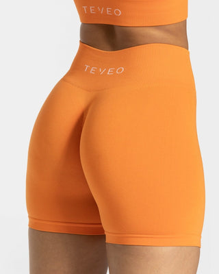 Zeitlose Scrunch Short „Orange“
