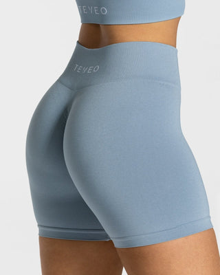 Zeitlose Scrunch Short „Stahlblau“